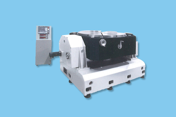 萬能回轉(zhuǎn)工作台3